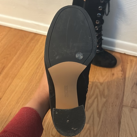 Vince Camuto Black Heeled Boot - Picture 5 of 6
